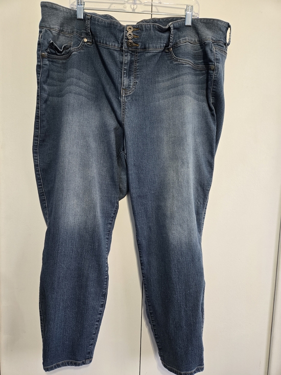 torrid Denim - Torrid Denim Jeans 26R Plus Size High Rise Button Fly Stretch Medium Wash Skinny